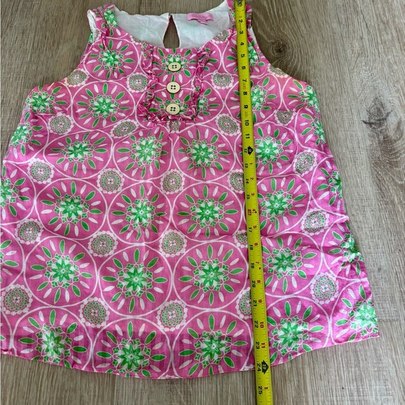 Lilly Pulitzer Vibrant Pink and Green Blouse - Bib with Ruffles - size 8 - Picture 6 of 10